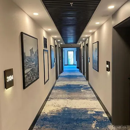 Ademuen Apartment *